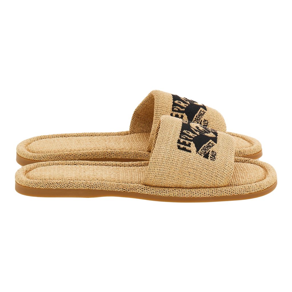 Ferragamo piezas naturales verano 2024