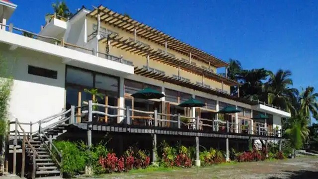 Almont Beach Resort
