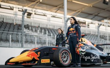 Colección Red Bull Racing Pepe Jeans