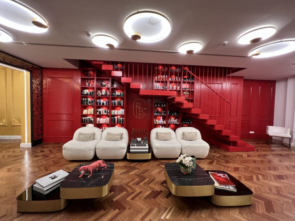 the-red-beauty-club
