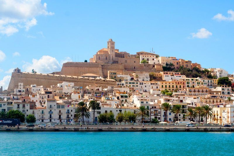 Ibiza-onspring-offspring-festival