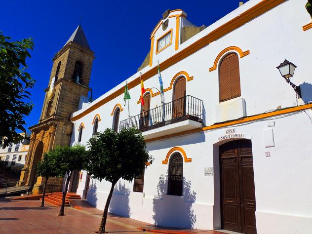 Iglesia de la Misericordia y Ayuntamiento
