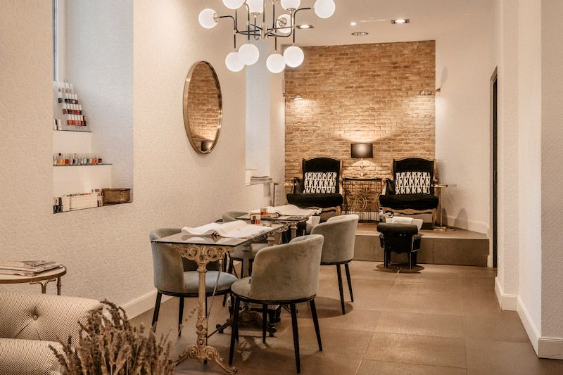 best nail salons in Madrid