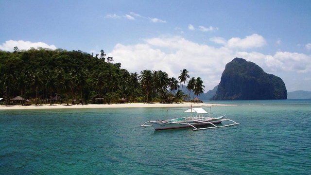 Las Cabanas Beach, Palawan