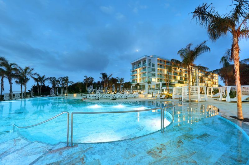 LLUM POOL CLUB