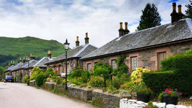 Luss