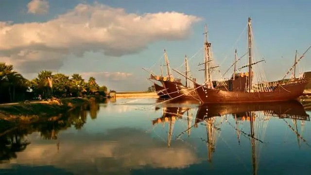 Muelle de las Carabelas