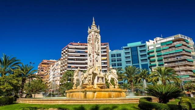 Plaza de Luceros