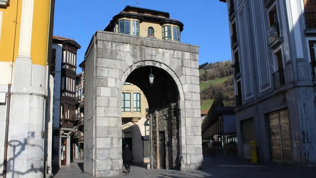 Puerta de Castilla