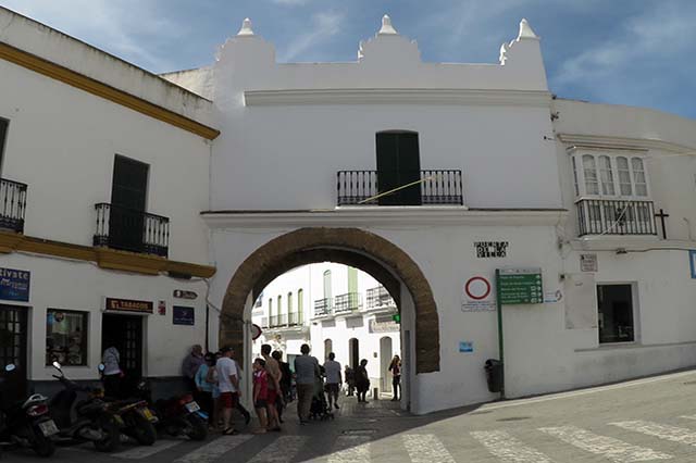 Puerta de la Villa qué ver en Conil