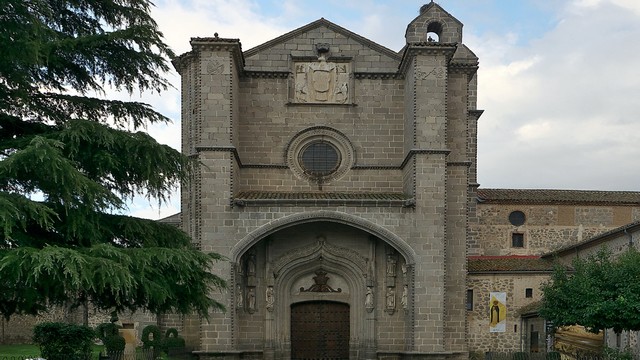 Real Monasterio de Santo Tomás