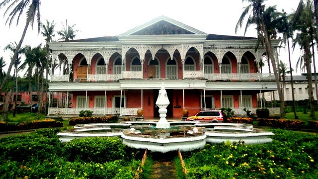 Sto. Niño Shrine y Heritage Museum