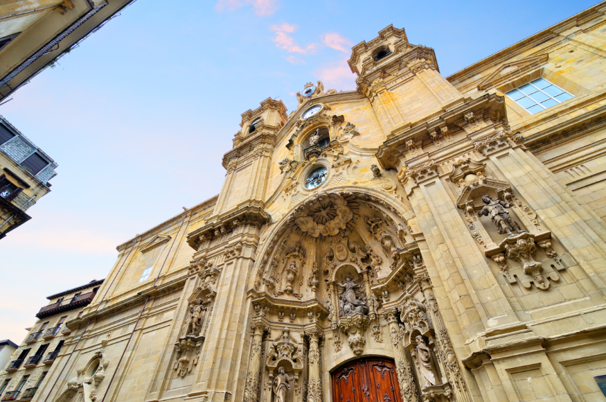 Visitar la Basílica de Santa María del Coro