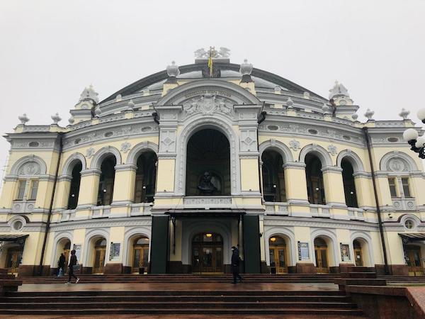 opera dekiev