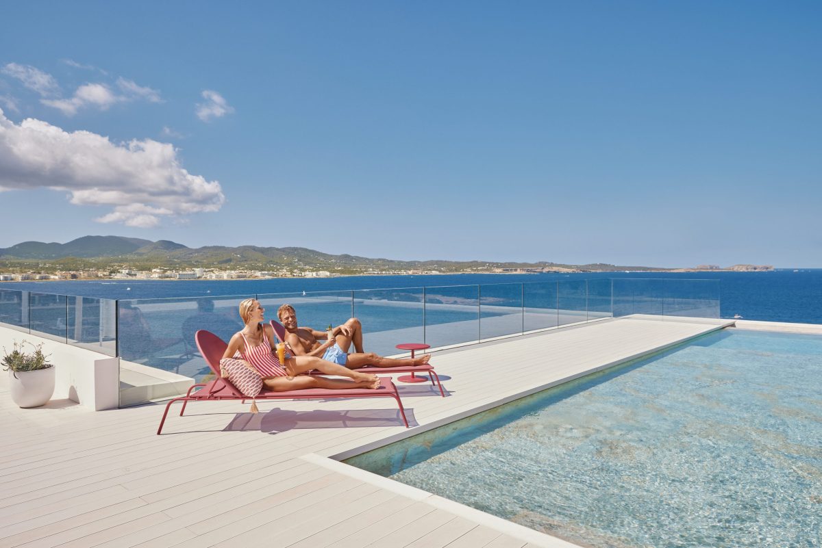los mejores hoteles Only Adults de Ibiza
