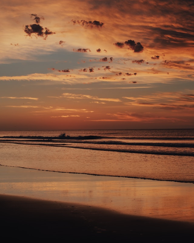 Atardecer en Playa Lily