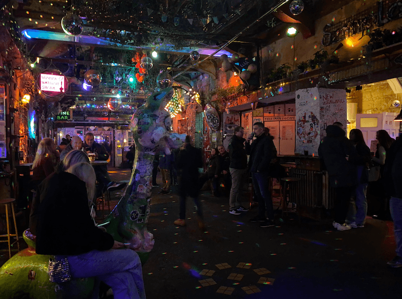 ruin bars budapest