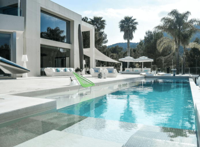 vila-elegance-grande-ibiza-rent-luxury-villas-ibiza-alquiler-villas-lujo-ibiza-2021