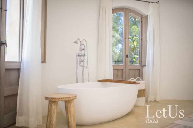 comprar-villa-lujo-ibiza