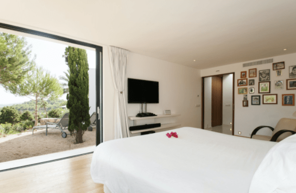 villa-palmeral-ibiza-best-luxury-villas-ibiza-alquiler-villas-lujo-ibiza-2021